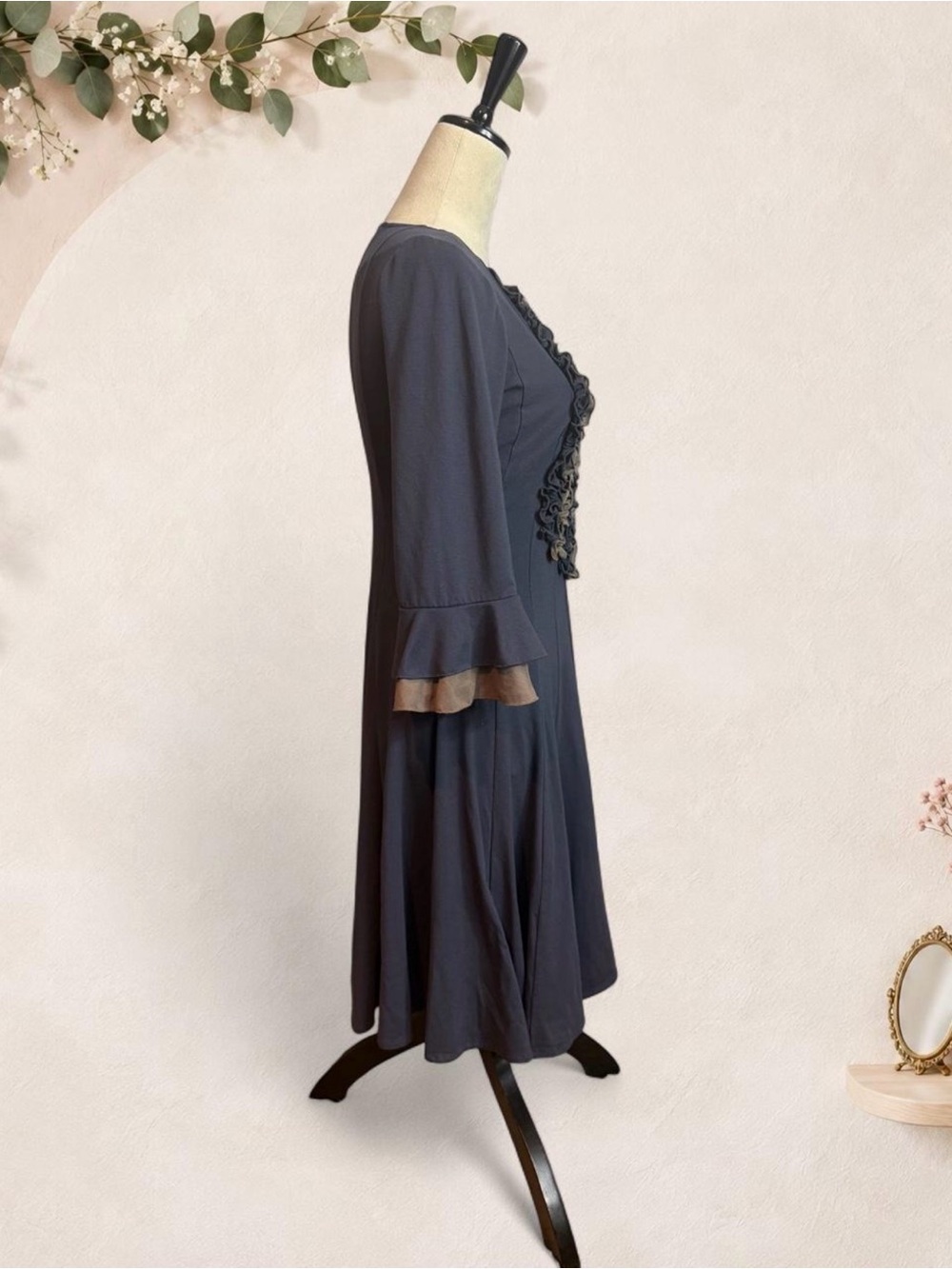 Rabbit Rabbit Rabbit Designs Ruffle Fit & Flare Dress Size Small - Picture 5 of 7